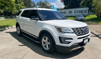 FORD EXPLORER XLT 4WD AT 2017 lleno