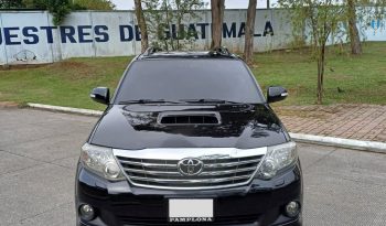 TOYOTA FORTUNER AT 4X4 2014 DE AGENCIA lleno