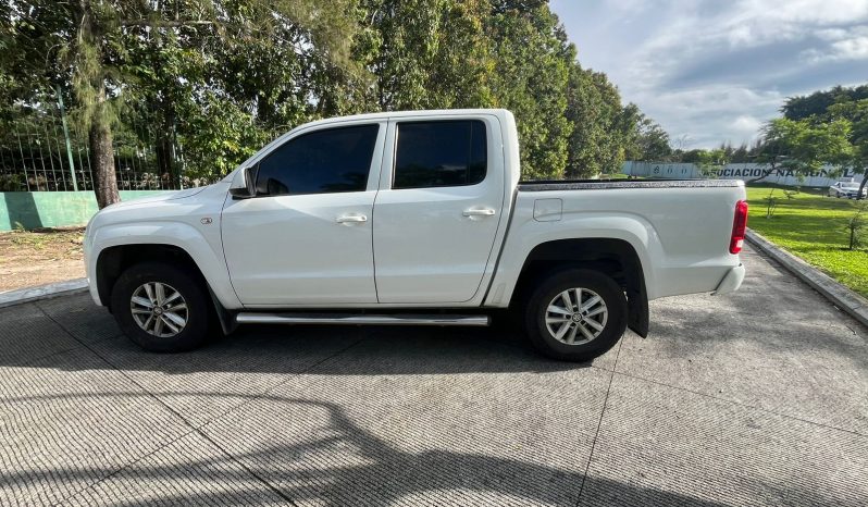 VOLKSWAGEN AMAROK 2017 lleno