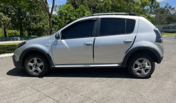 RENAULT SANDERO STEPWAY 2015 lleno