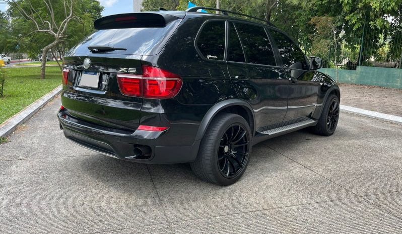 BMW X5 2012 lleno