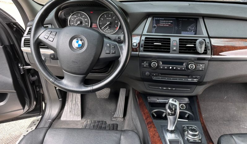 BMW X5 2012 lleno