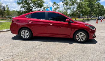 HYUNDAI ACCENT SE 2018 lleno