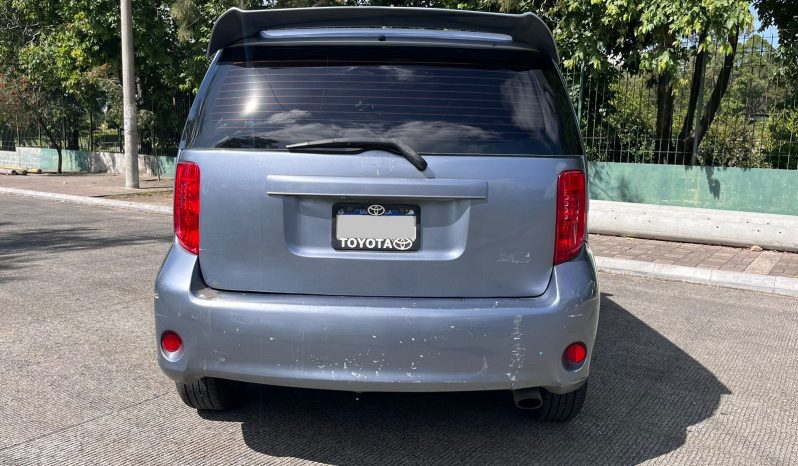 SCION XB 2012 lleno