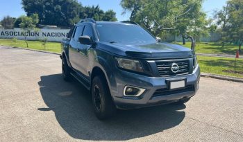 NISSAN NP300 4X4 2017 lleno