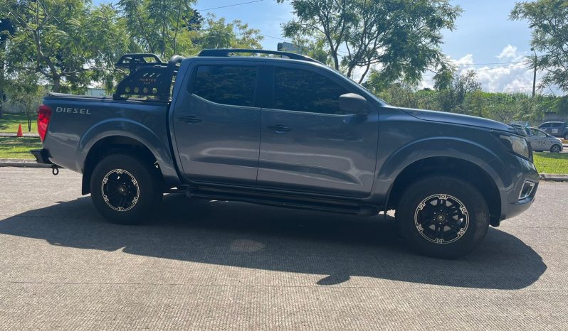 NISSAN NP300 4X4 2017 lleno