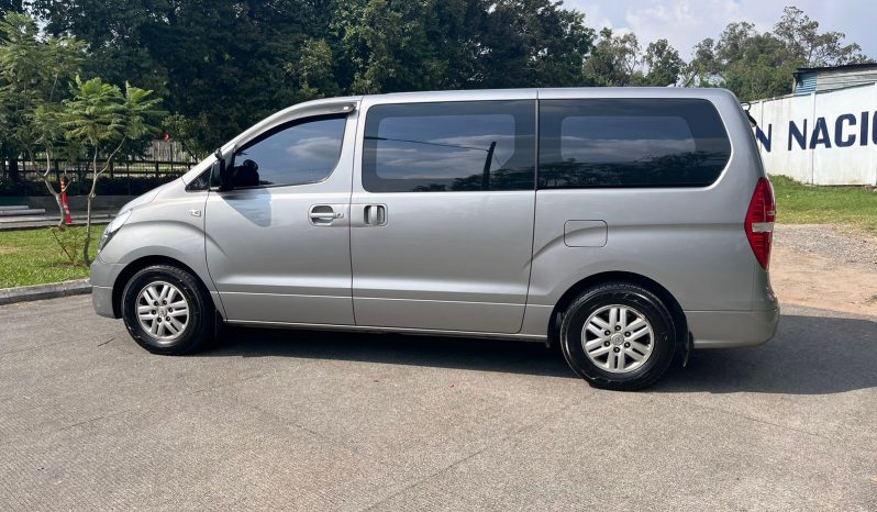 HYUNDAI GRAND STAREX 2016 lleno