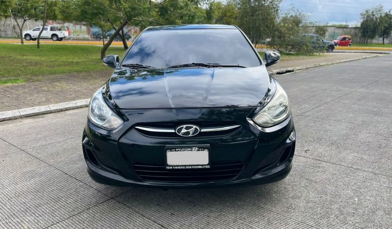 HYUNDAI ACCENT 2015 lleno