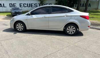 HYUNDAI ACCENT VGT 2016 lleno