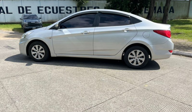 HYUNDAI ACCENT VGT 2016 lleno