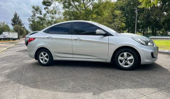 HYUNDAI ACCENT 2015 lleno