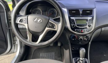 HYUNDAI ACCENT 2015 lleno