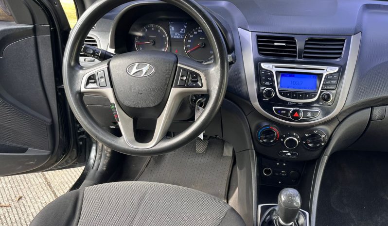 HYUNDAI ACCENT 2015 lleno